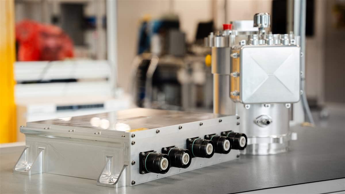  Collins Aerospace 250 kW motor and controller.