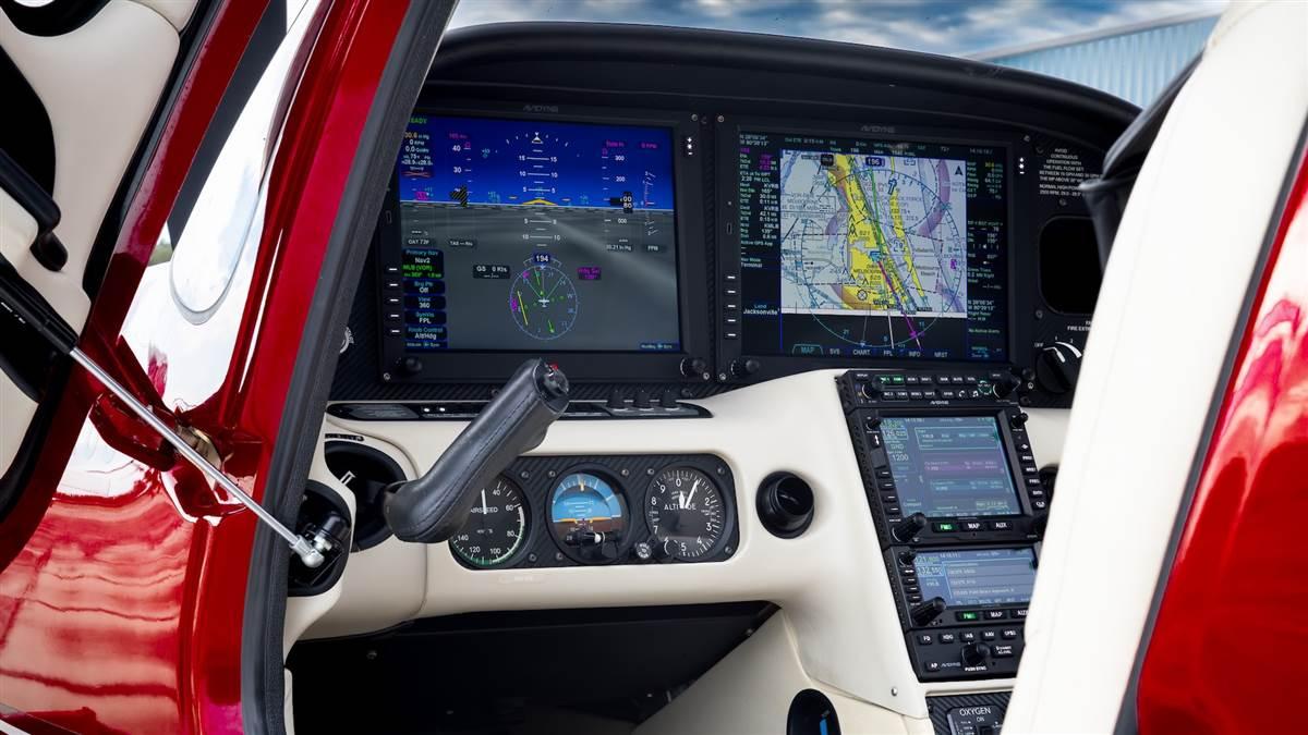 Avidyne launches large-format glass cockpit with rapid-install Vantage 12