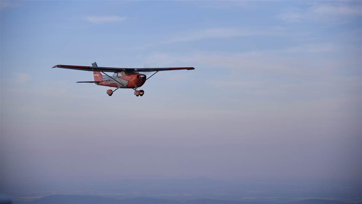 Aerial photography of the AOPA 2018 Sweepstake Cessna 172 Ascend with the new paint job.AOPA NACC (FDK)Frederick, MD USA