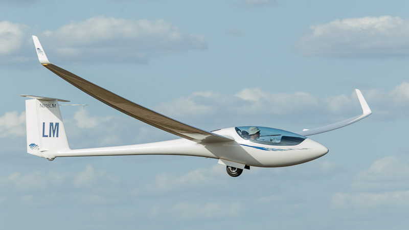 Photography of the 2012 International Soaring competition.
Uvalde, TX Photography of the 2012 International Soaring competition.
Uvalde, TX