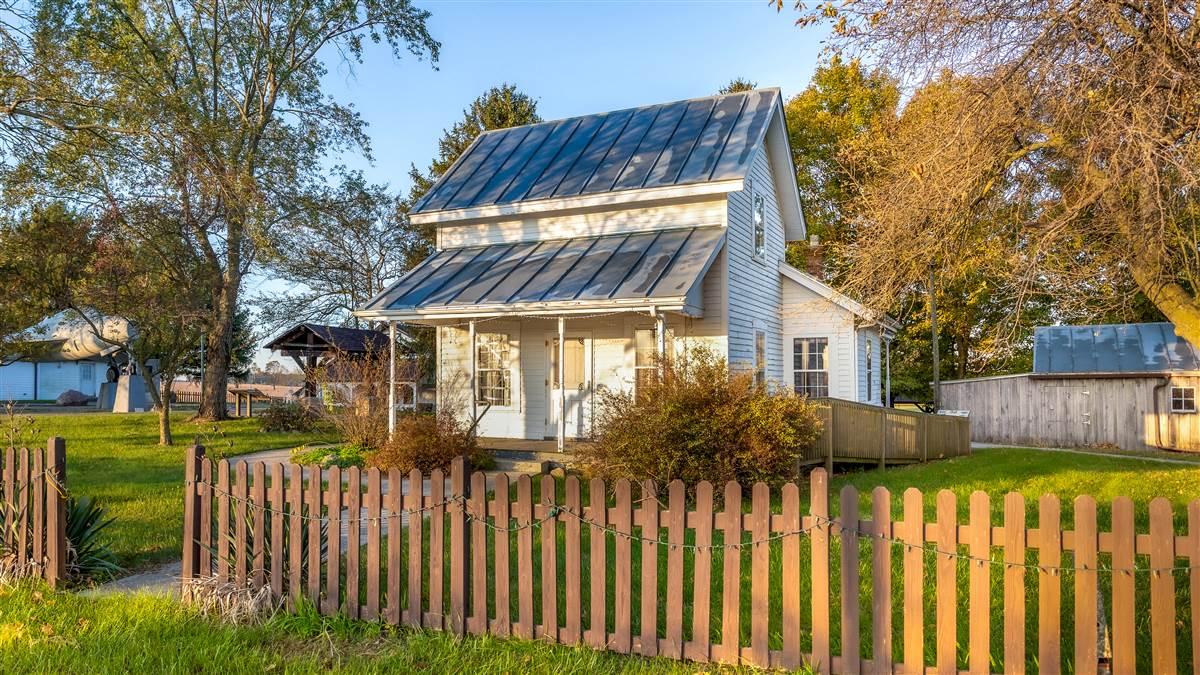 Photography courtesy of Emily Catron Studio1534