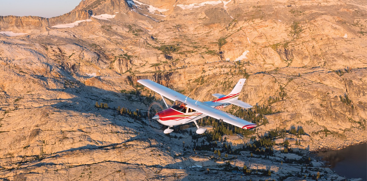 Sierra Nevada Mountain Flying