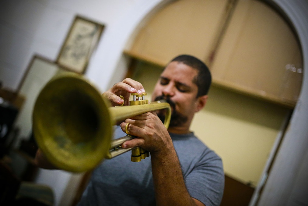 Welcoming people: Cubans are happy to welcome tourists