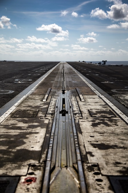 Landing on the 'USS George Washington'