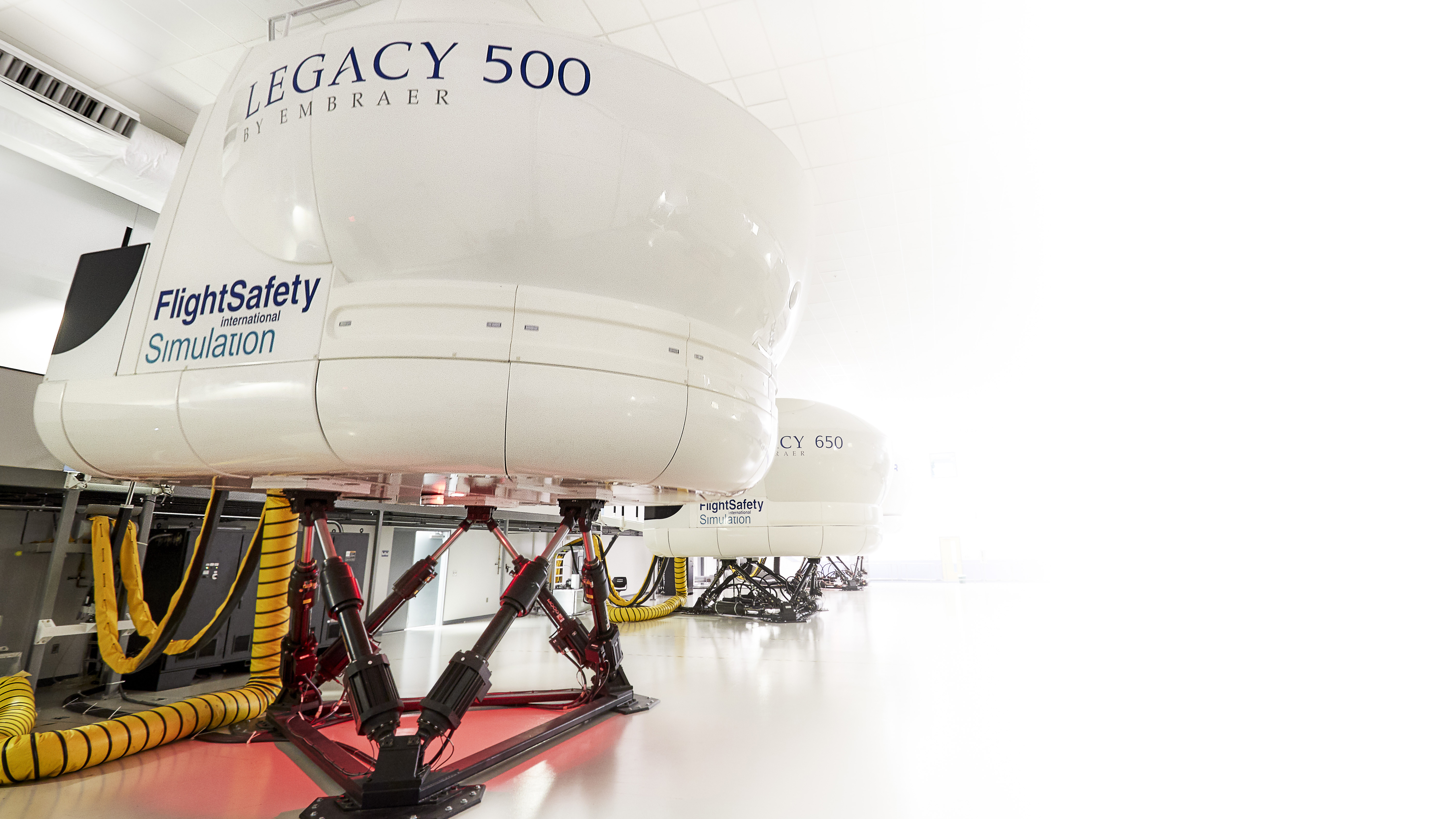Type rating in Embraer's Legacy 500