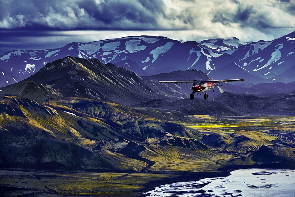 Flying Iceland's glaciers and volcanoes