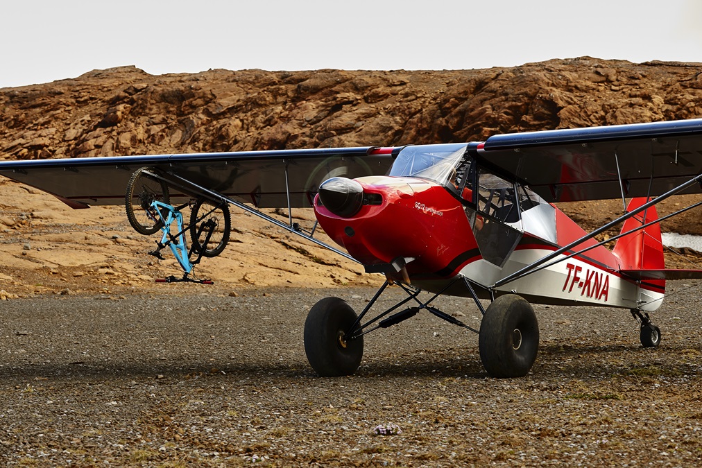 Flying Iceland's glaciers and volcanoes