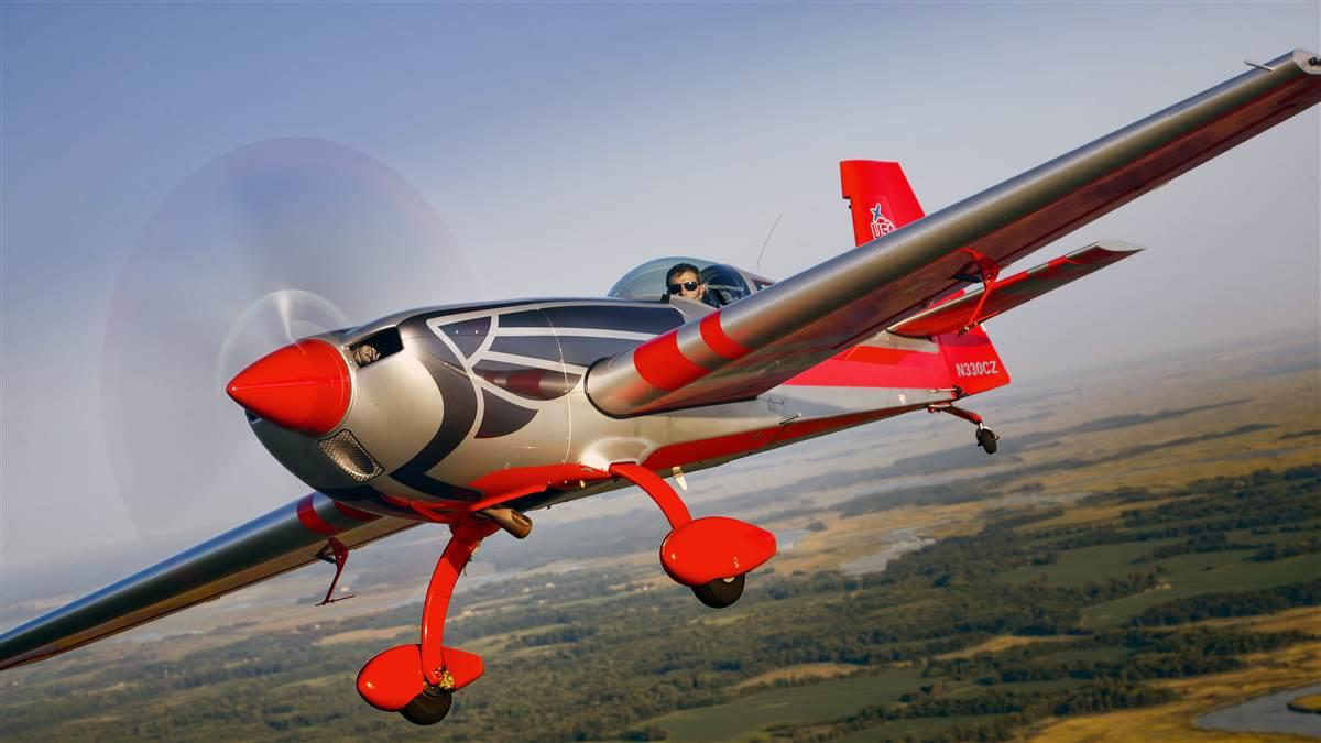 Pilot extra 330sc hotsell