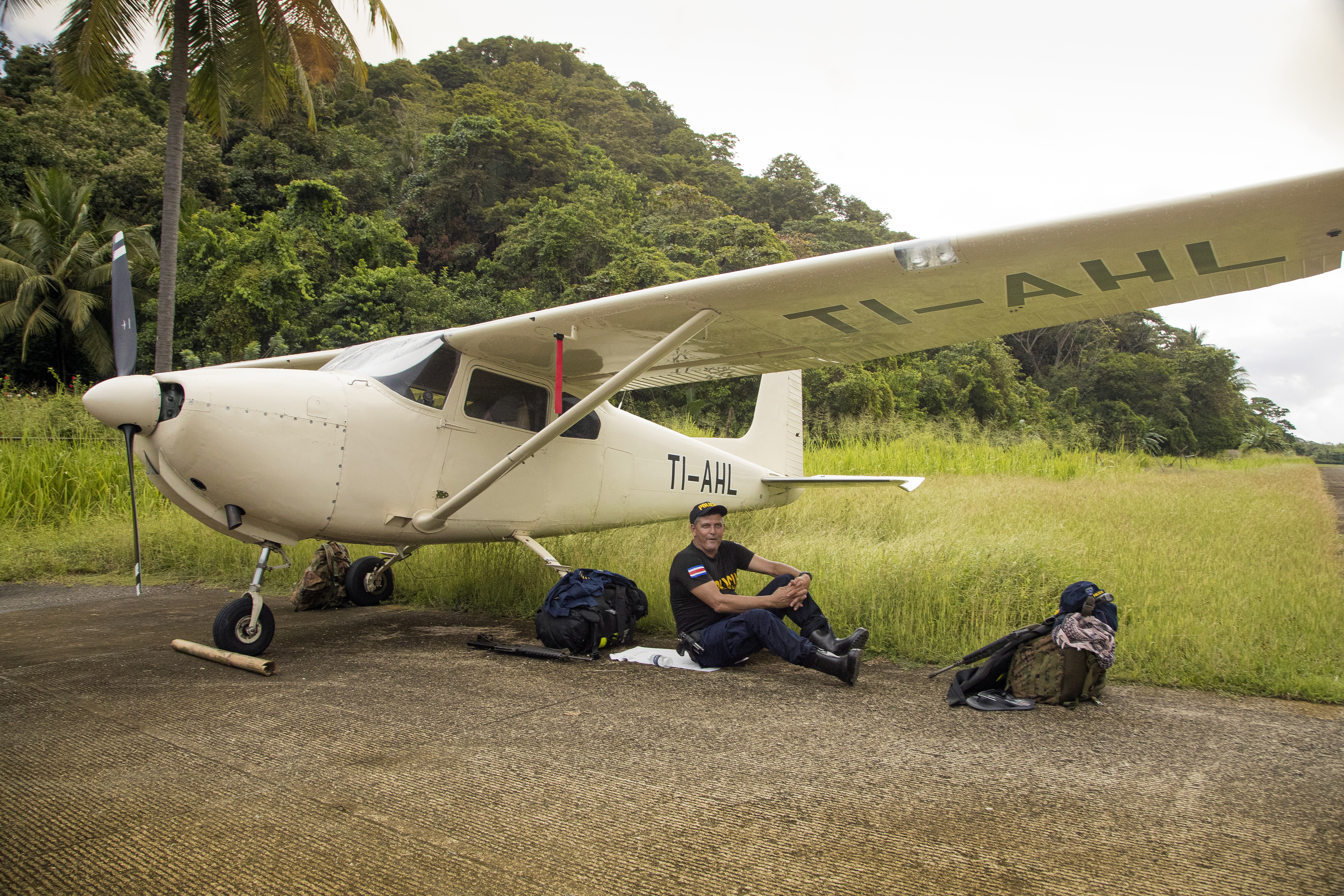 costa rica on the ground