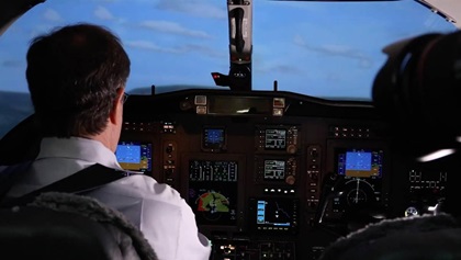 When climbing deep into flight levels, using VS (vertical speed mode) to set a climb rate isn’t a good idea. As you climb at the commanded rate the margin between your airspeed and the stall speed can narrow, putting you at risk of a high-altitude stall. It’s best to use pitch mode to establish a modest climb angle and preserve valuable airspeed. Neil Singer (top photo) explains this and more in the What Good Looks Like videos. 