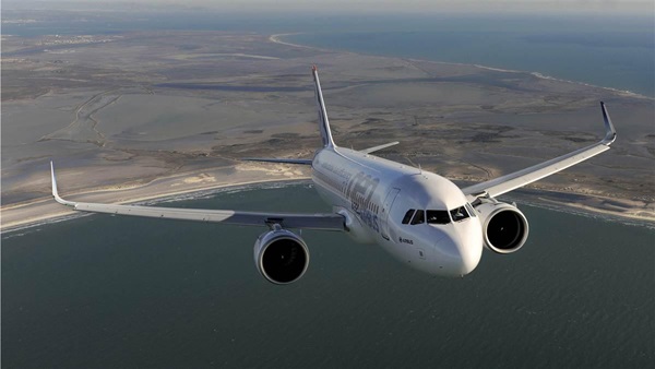 Airbus pioneered the civilian use of fly-by-wire with its A320 (Courtesy Airbus). 