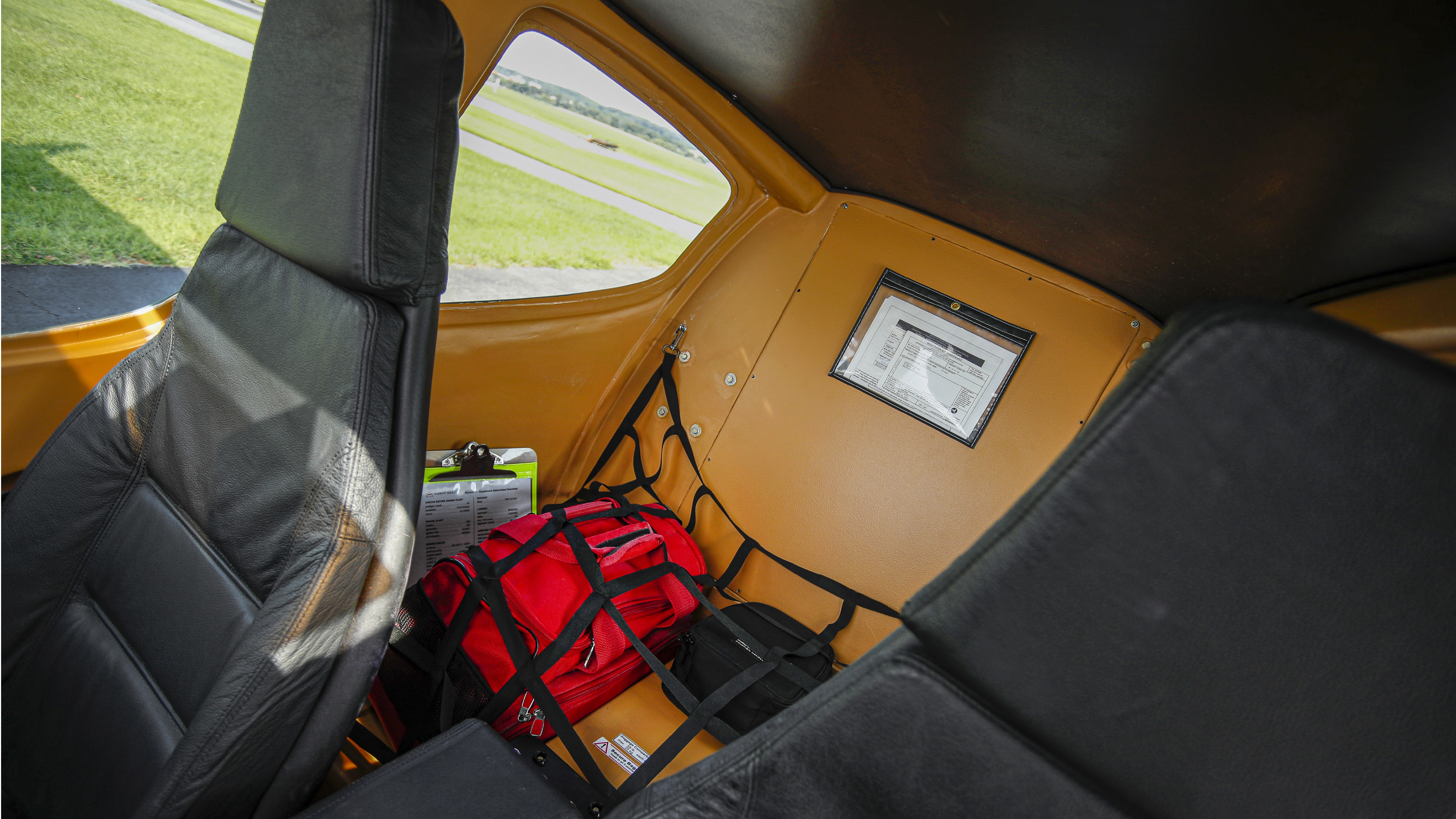 Aft baggage compartment is huge, and with a little expansion could accommodate aft seats in Flight Designs’ upcoming F4.