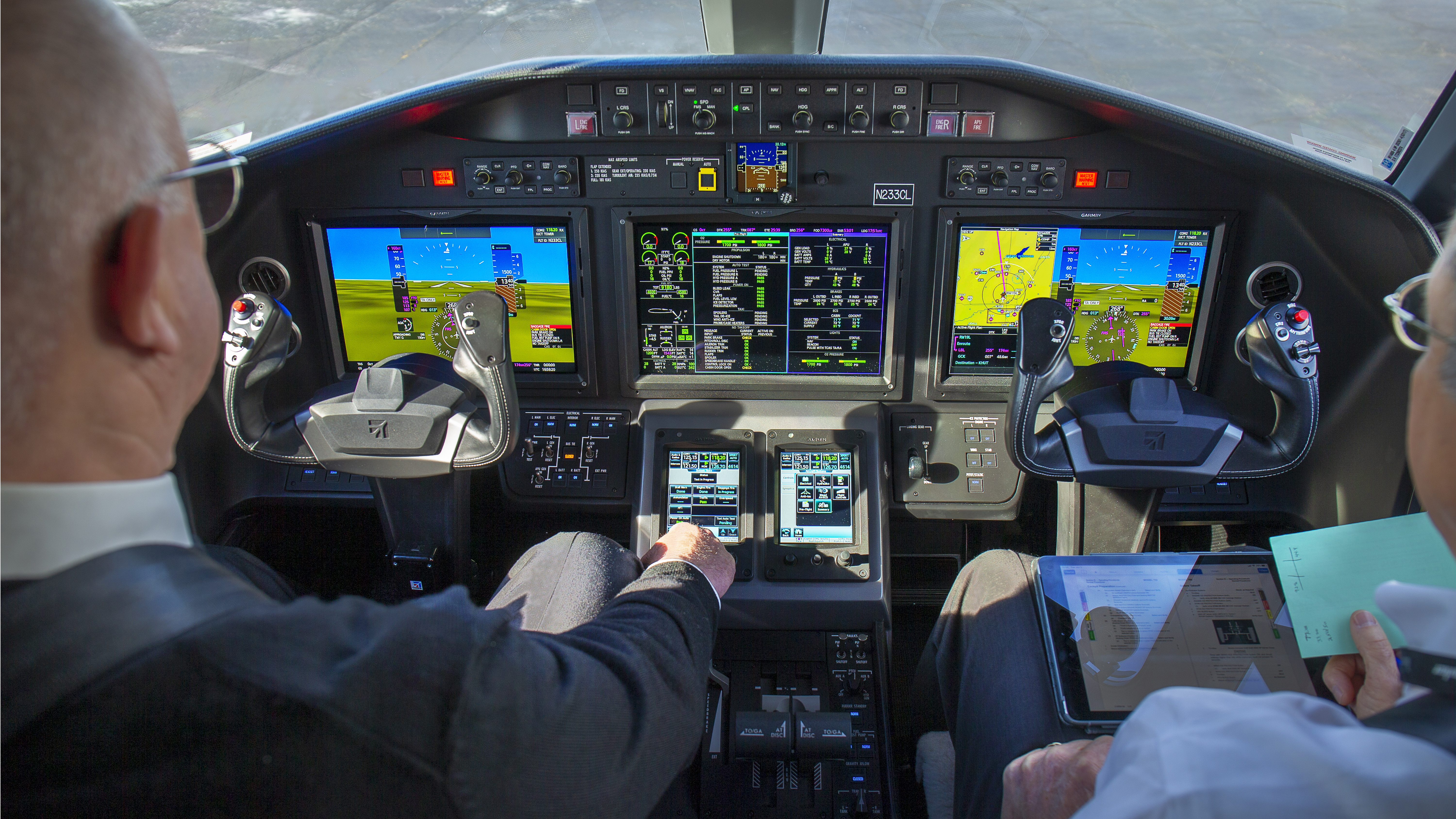 Garmin’s G5000 avionics suite includes autothrottles and touchscreen controllers.