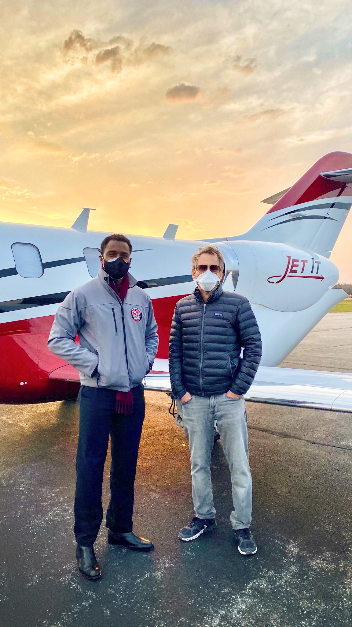 Red Jet Squadron member Jon Halpern (on right in photo) sold his personal jet in order to take advantage of the fixed costs and latest technology of the HondaJet Elite while getting to fly with professional pilots, such as Jet It co-founder and CEO Glenn Gonzales. The two set a speed record from Denver to Bar Harbor, Maine.