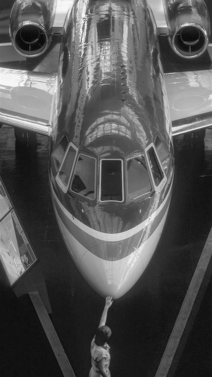 FedEx bought Falcon 20s to serve in its first fleet of overnight package delivery airplanes.
