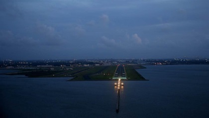 Lakefront Airport on approach (photo by Gerald Herbert).