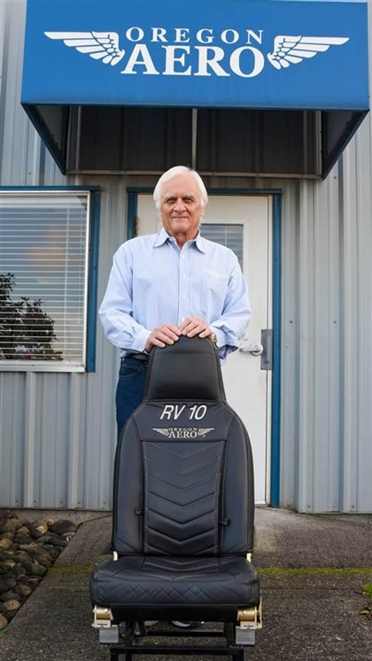 Oregon Aero founder Mike Dennis shows off the company’s modular, high-G, crash-tested design used in aircraft including Van’s RV–10s, Cessna TTXs, Diamond jet and Mooney prototypes, and Coast Guard and Air Force helicopters.