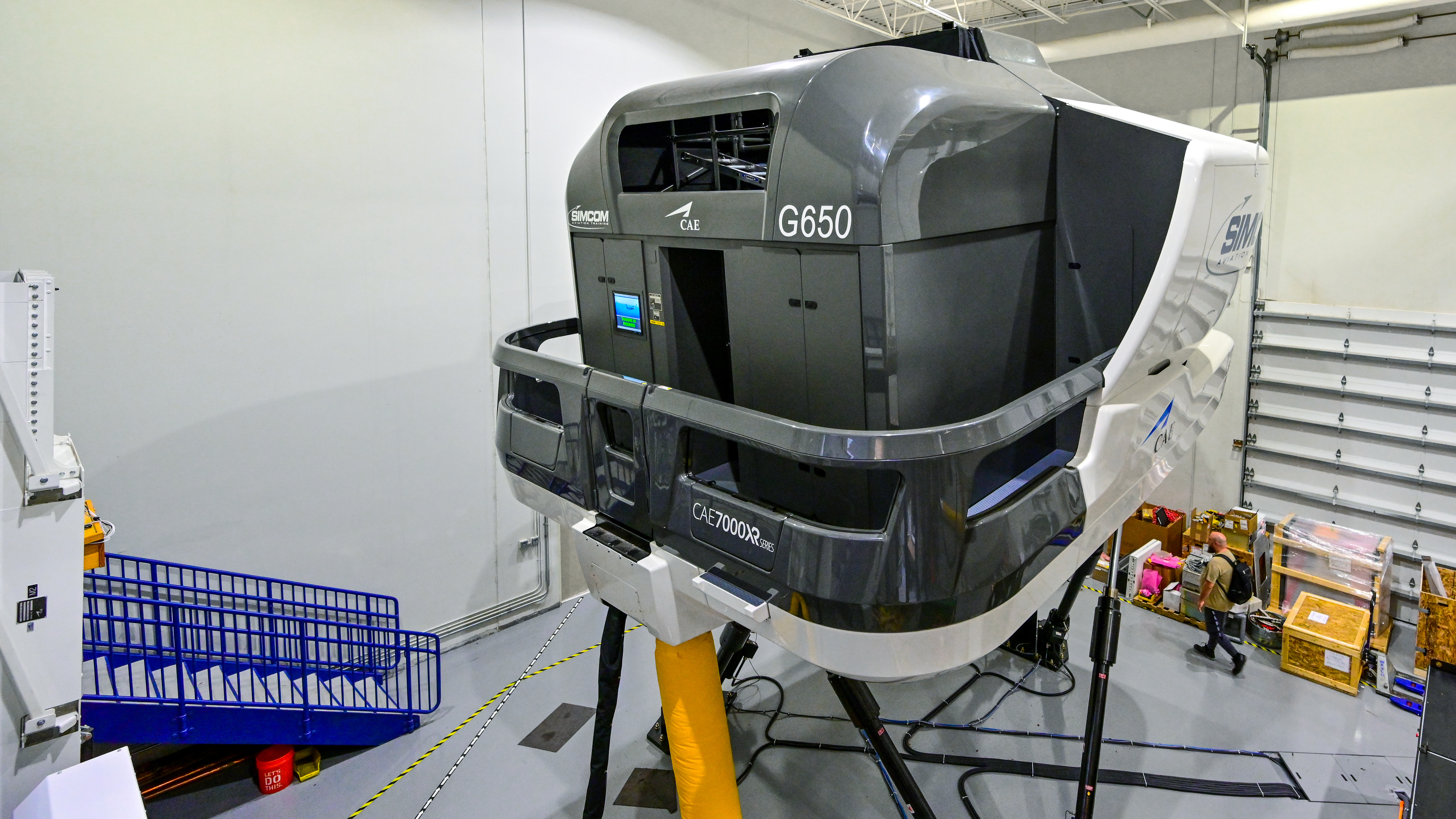 SimCom has both full-motion and non-motion simulators—this Gulfstream G650 sim is a top-of-the-line, multi-million-dollar machine. A type rating in this sim costs more than $100,000.