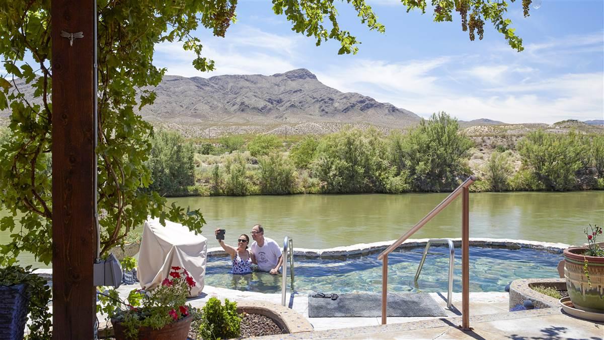 A mineral hotspring pool on the Rio Grande: What’s not to love?