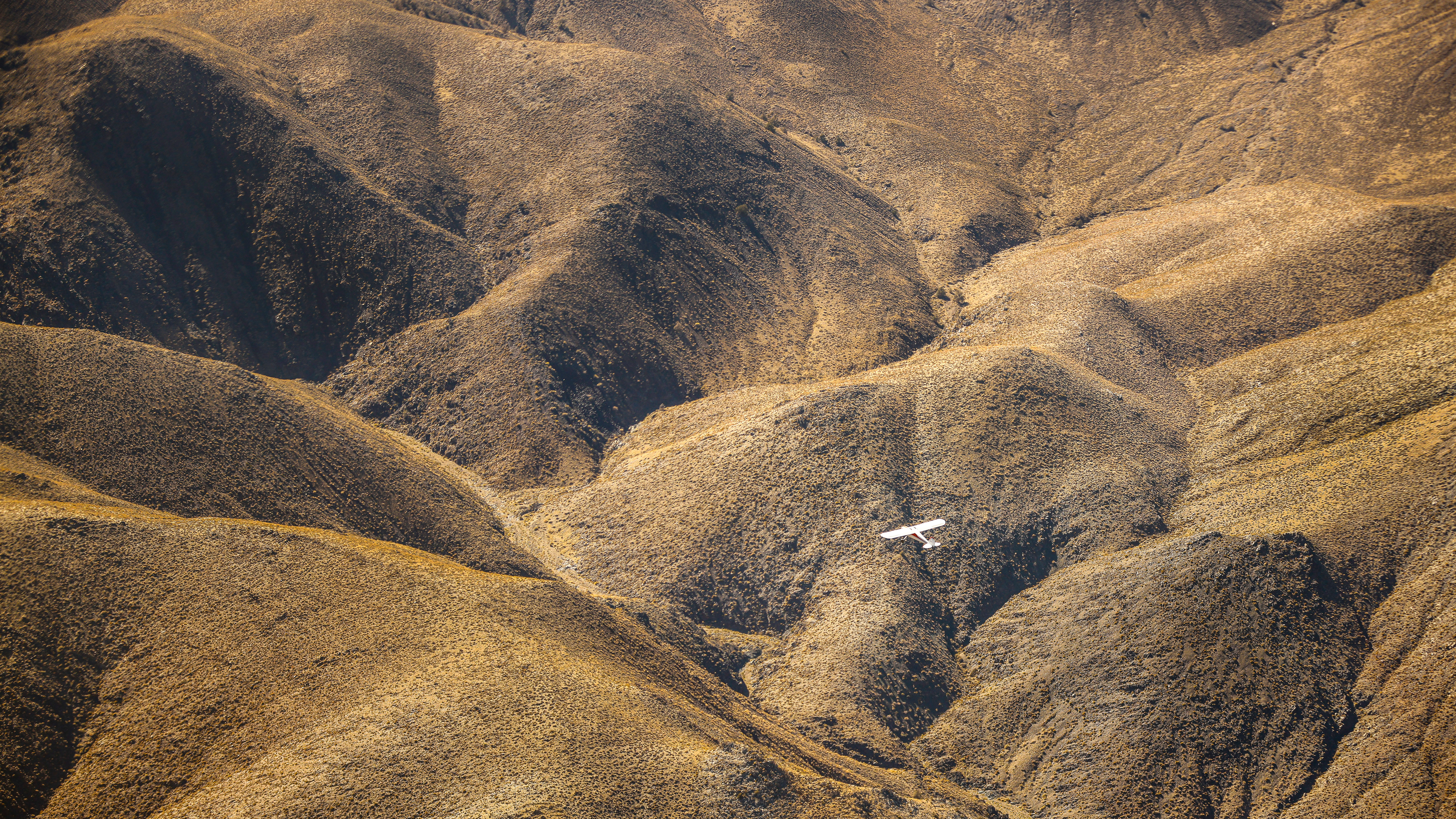 Weaving through the mountains east of Lone Pine.
