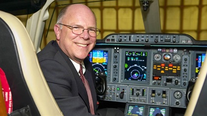 A multiengine-rated pilot, Horne earned his master’s degree at American University and holds certificates in meteorology from the University of Wisconsin and in weather forecasting from Penn State.