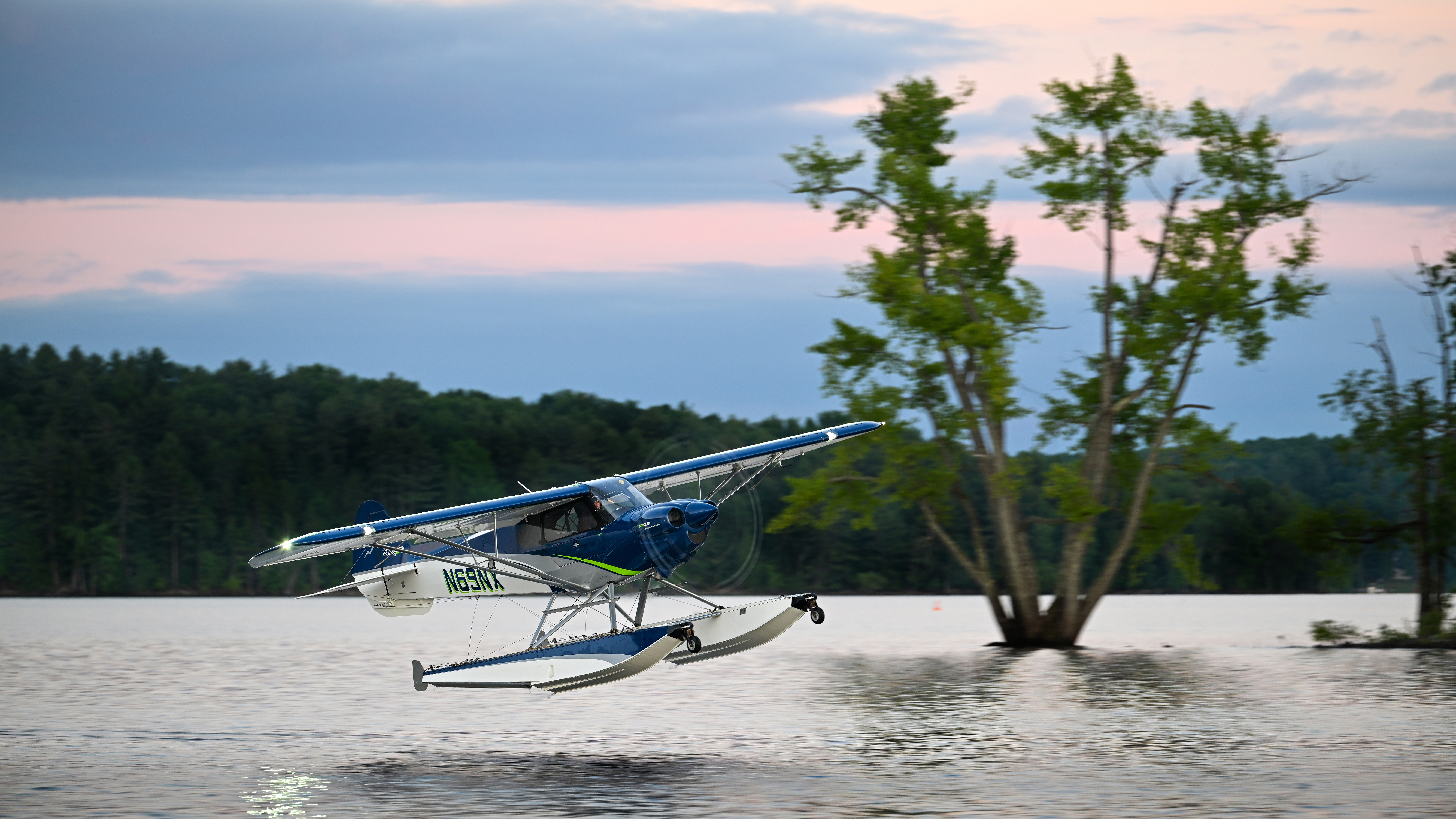 SLIDE SHOW COMPONENT