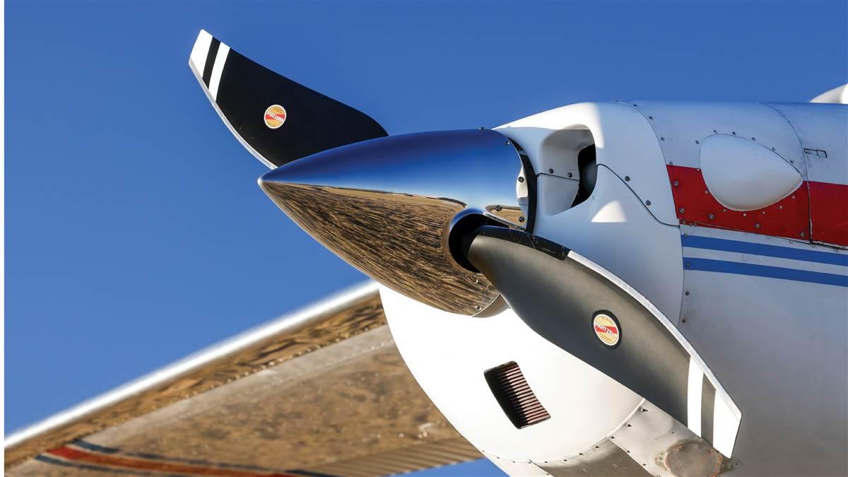 Ownership Smooth operator - AOPA