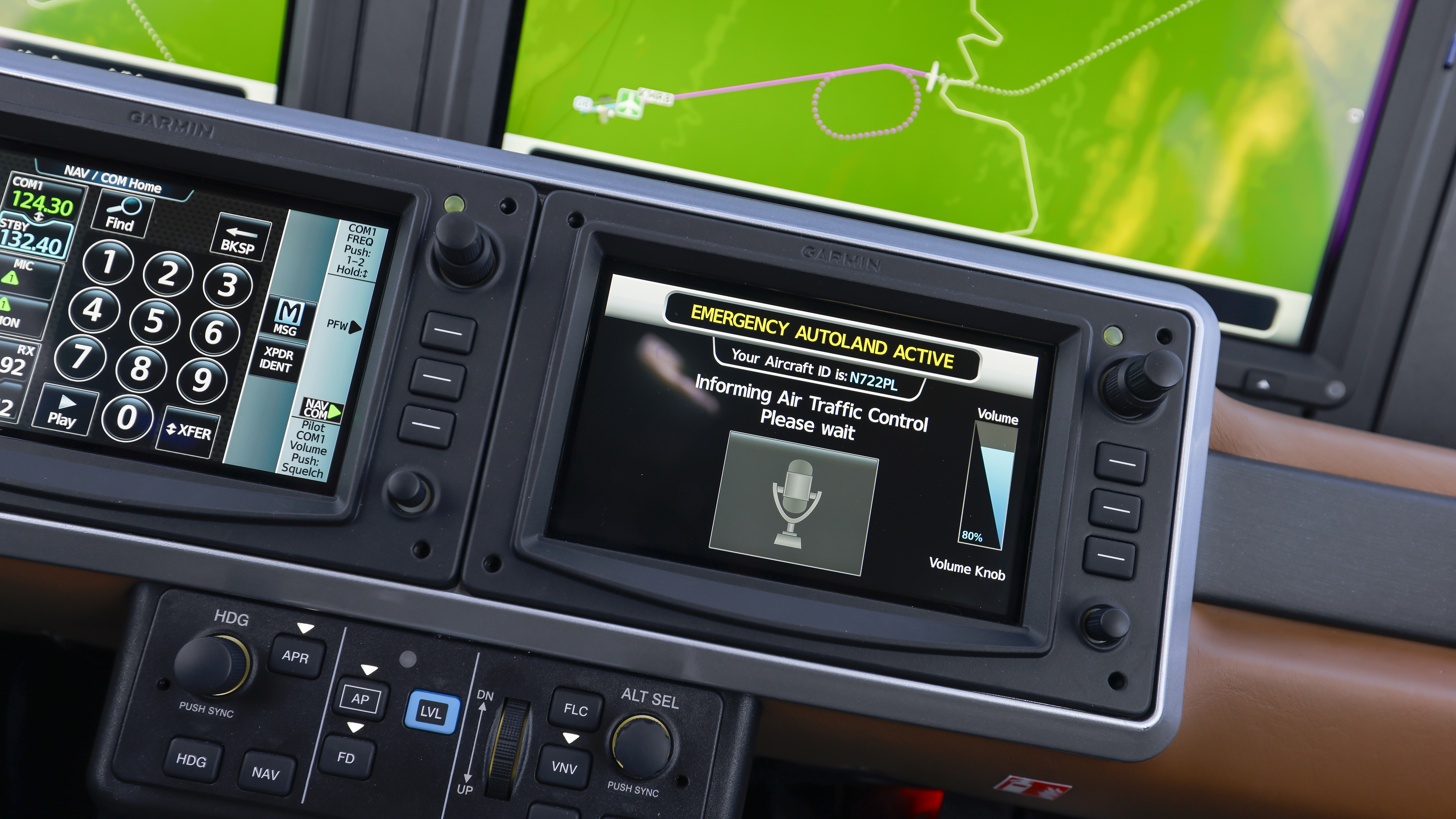 Along the way, aural callouts and graphics that automatically appear on the displays keep passengers informed.