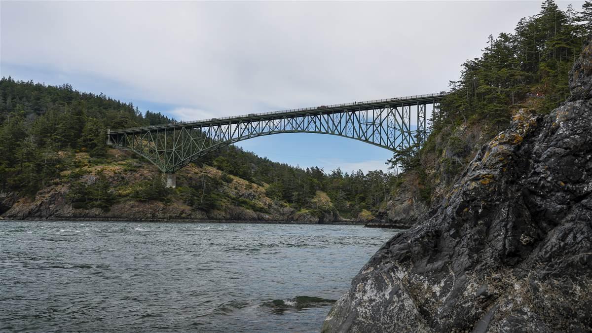 Deception Pass Bridge connects Whidbey Island to Fidalgo Island in Washington.