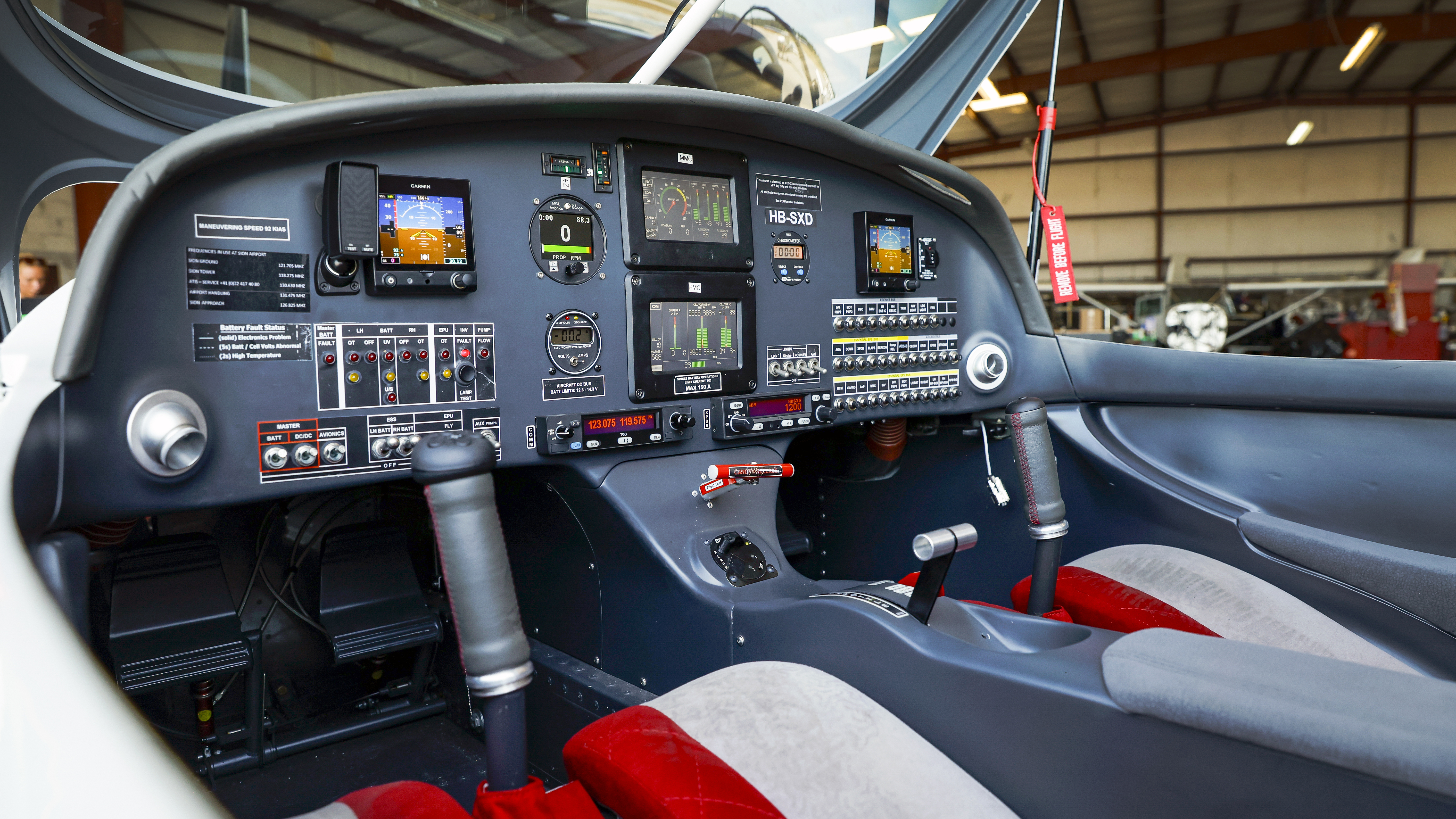 SLIDE SHOW COMPONENT