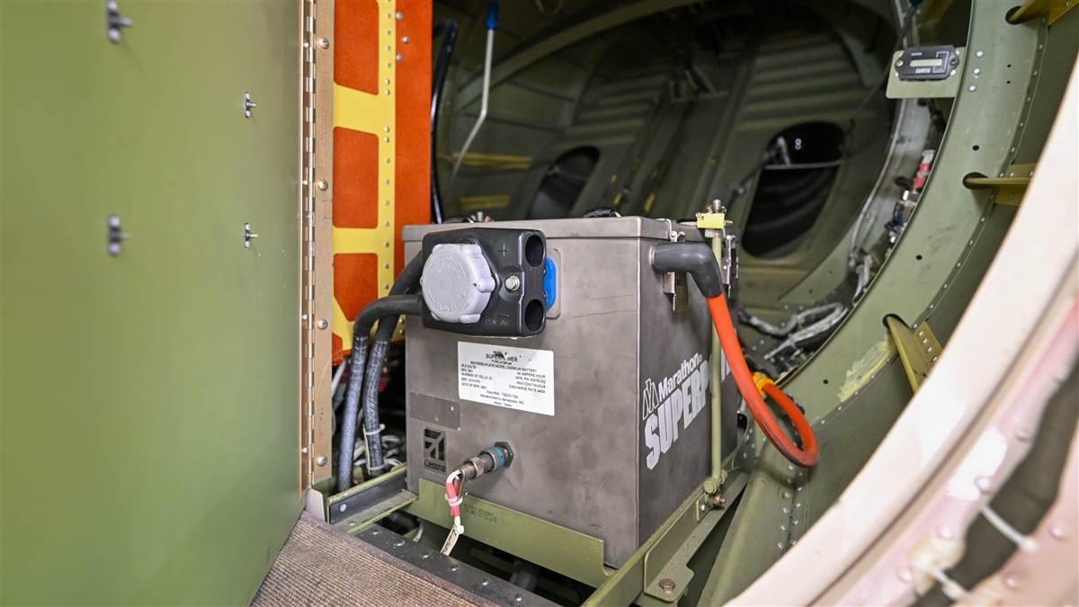 The main battery, behind a door in the aft baggage compartment, provides a quick-disconnect to eliminate parasitic electrical draw and provide a modicum of theft prevention.