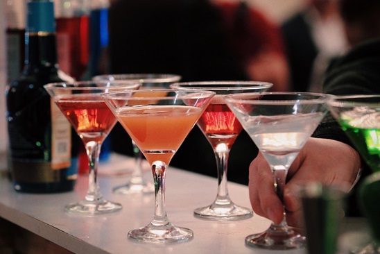 Aviation-Themed New Year's Eve Cocktails & Mocktails