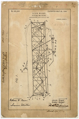 Click to enlarge the Wright brothers' patent drawing.