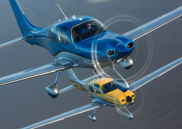 Cirrus 2016 SR-series models