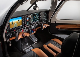 Mooney has upgraded its top-of-the line M20 Acclaim and Ovation models with new features that include a left-side door and keypad flight management system.