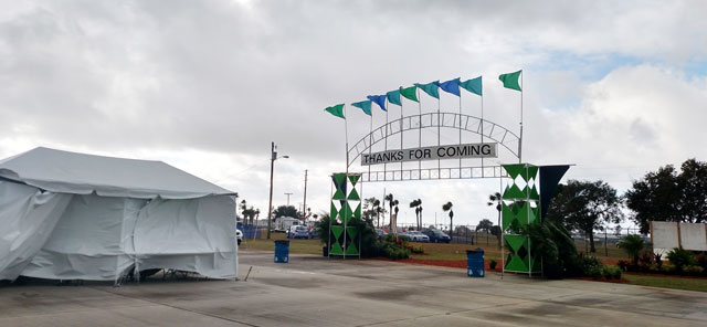 Winds gusting to 35 knots or more on Jan. 23 kept most aircraft grounded and limited crowds at the U.S. Sport Aviation Expo in Sebring, Florida. 