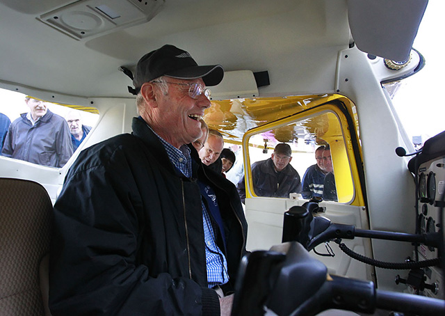 Eric Peterson hops in his new Cessna 152. Photo by Chris Rose.