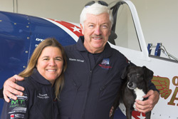 Suzanne Asbury-Oliver and Steve Oliver. (AOPA file photo)