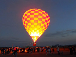 hot air baloon show