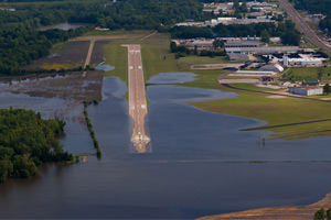 Mississippi airport flooding