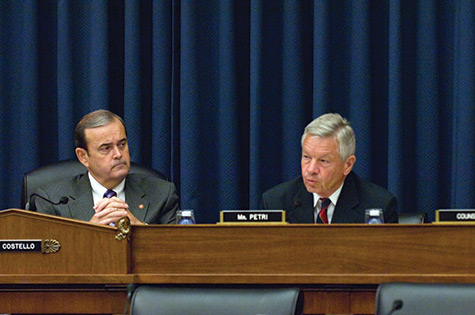 Reps. Jerry Costello (left) and Tom Petri.