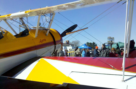 Women fly it forward image 5