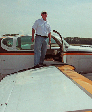 tom on the debonair's wing