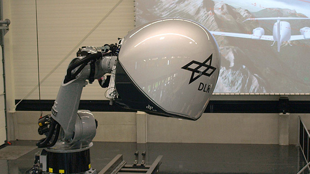 Robotic simulator