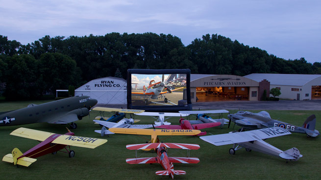 Disney s Planes debuts to thousands at AirVenture AOPA