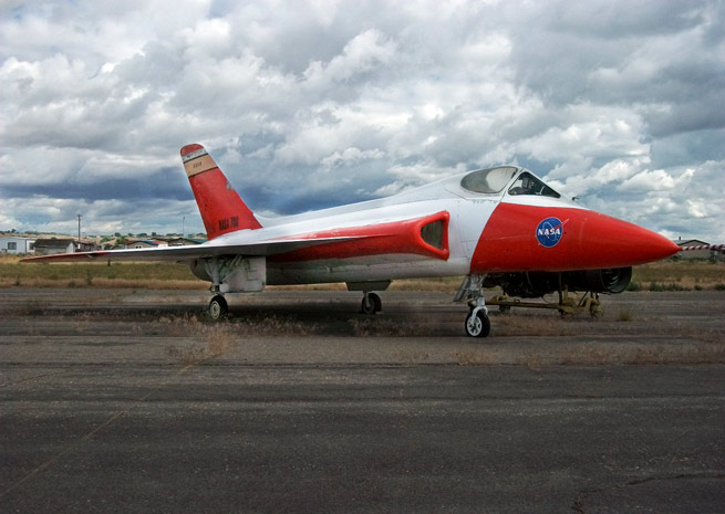 Douglas F5D Skylancer