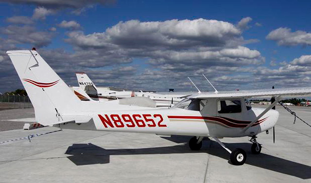 lexington flying club plane