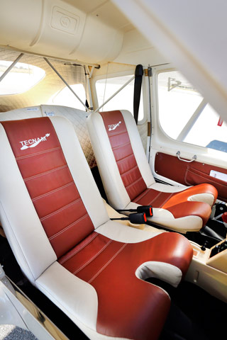 taildragger seats