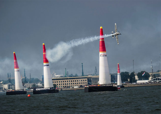 Austria’s Hannes Arch navigated the Red Bull Air Race course in Gdynia, Poland in front of 130,000 spectators. Sebastian Marko photo courtesy of Red Bull.