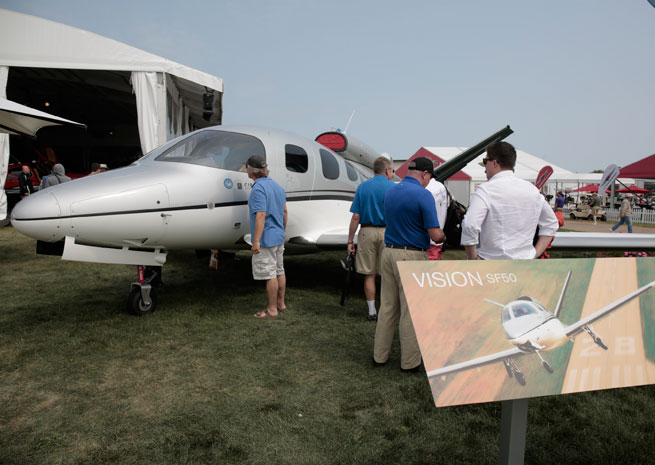Flight testing is moving forward on the Cirrus SF50 Vision jet
